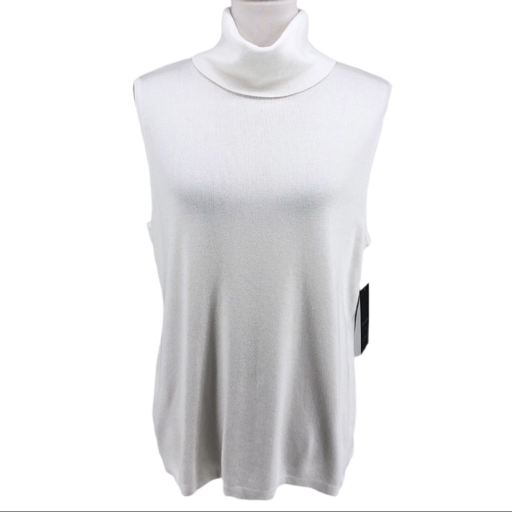 devotion by cyrus White Sleeveless Knit Top, Size L